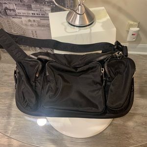 IVY PARK belt bag NEW WITHOUT TAGS NEVER WORN